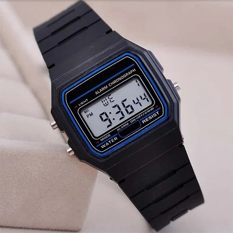 Simple Carré Montre-Bracelet LED Mode Sport Hommes Montres Numériques Casual Silicone Hommes Horloge Électronique