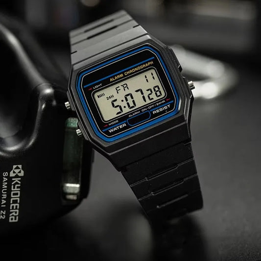 Simple Carré Montre-Bracelet LED Mode Sport Hommes Montres Numériques Casual Silicone Hommes Horloge Électronique